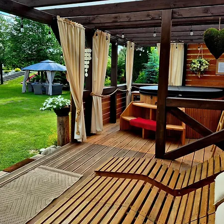 U Moniki, Nad Rzeka, Jacuzzi W Ogrodzie